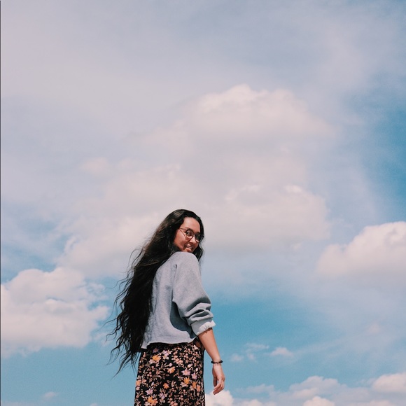 Meet your Posher, Leilani - Picture 1 of 3